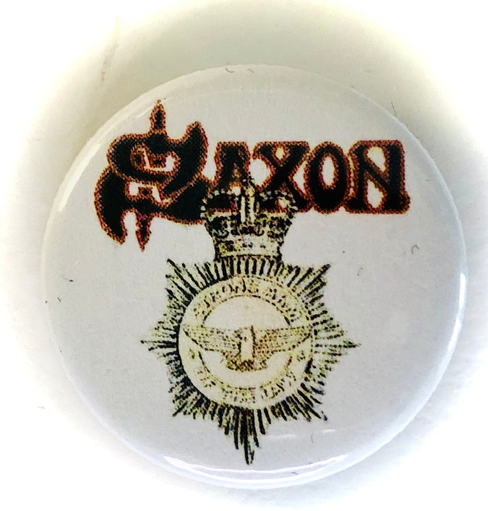 SAXON - Strong Arm of the Law - Vinile Nero + Spilla e Toppa
