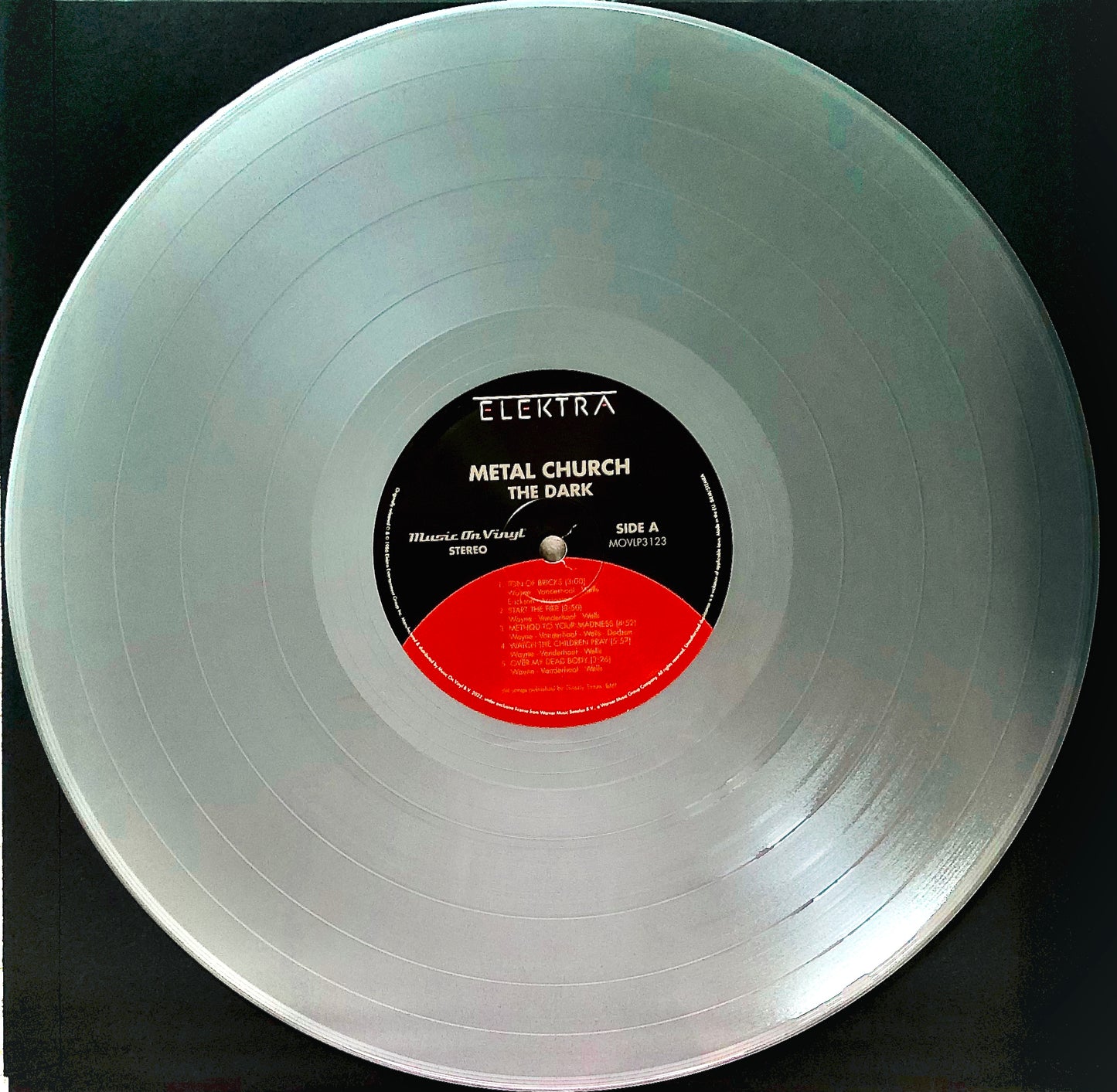 METAL CHURCH - The Dark - Vinile Argento + Toppa e Spilla (Ed. Lim. Num. 2000 copie)