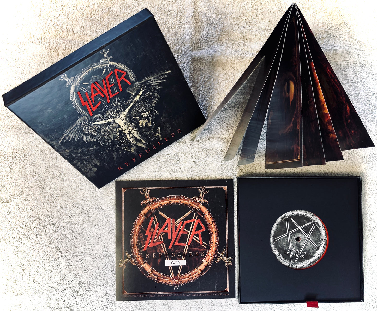 SLAYER - Repentless - Cofanetto Deluxe n° 6 x 45rpm Vinile Rosso (Ed. Lim. Numerata 2500 copie)
