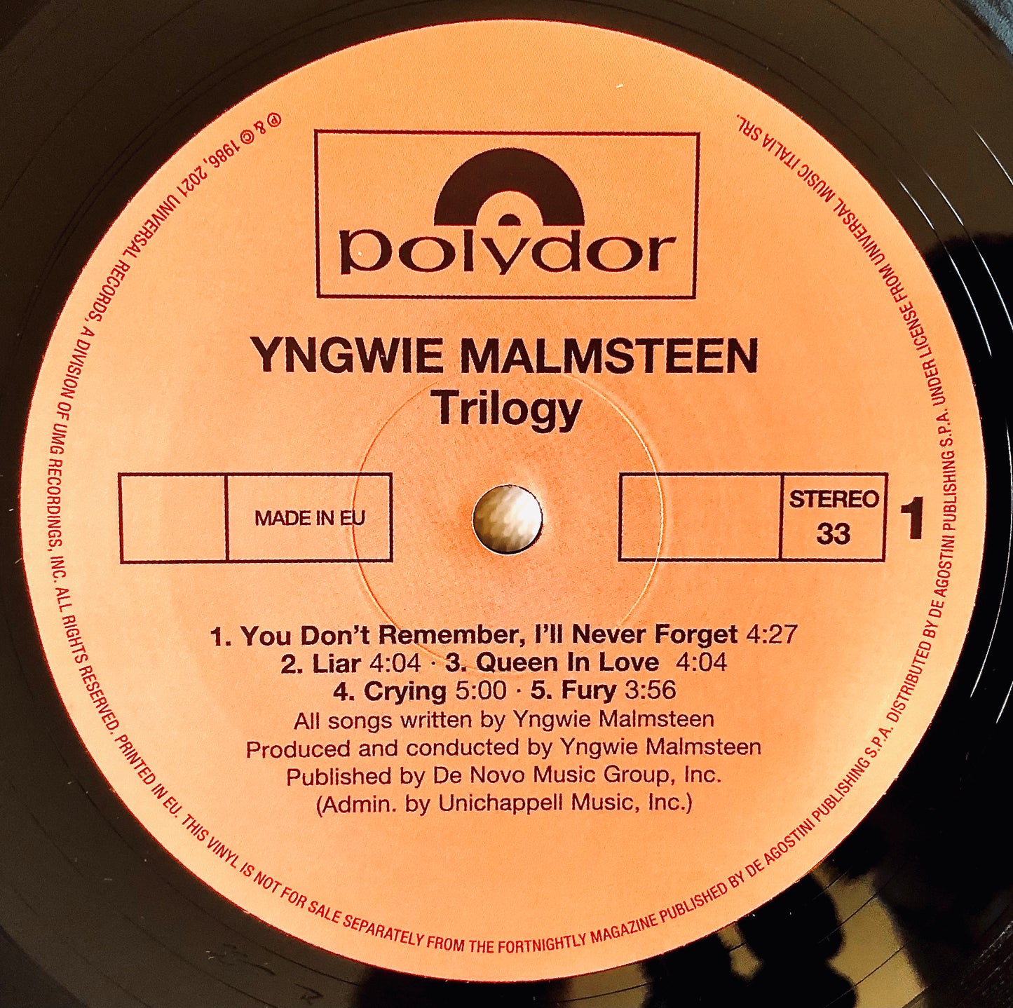 YNGWIE J. MALMSTEEN - Trilogy - Vinile Rimasterizzato + Toppa